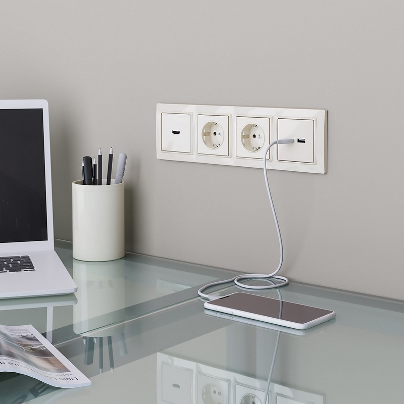 Рамки Werkel Snabb Рамка Werkel Snabb на 4 поста (слоновая кость basic) W0042003