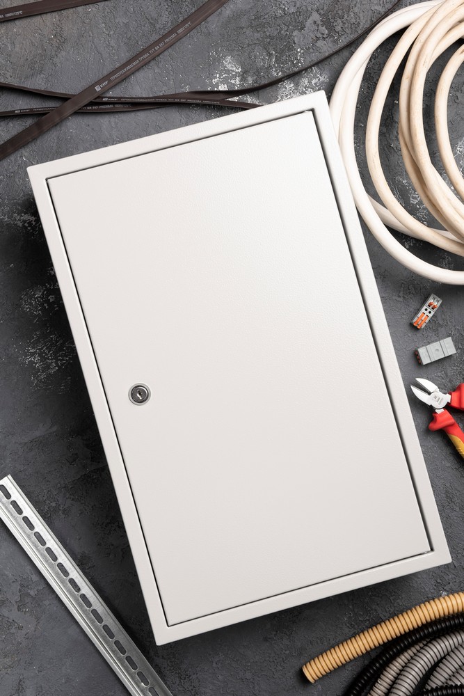 Металлические щиты и корпуса Щит распределительный EKF Basic навесной ЩРН-36 (480х300х120) IP31 mb21-36-bas 