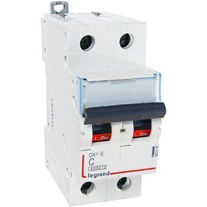 2 полюсные (двухполюсные) Автоматический выключатель Legrand DX3-E 2P 16А (С) 6000/6kA 407277