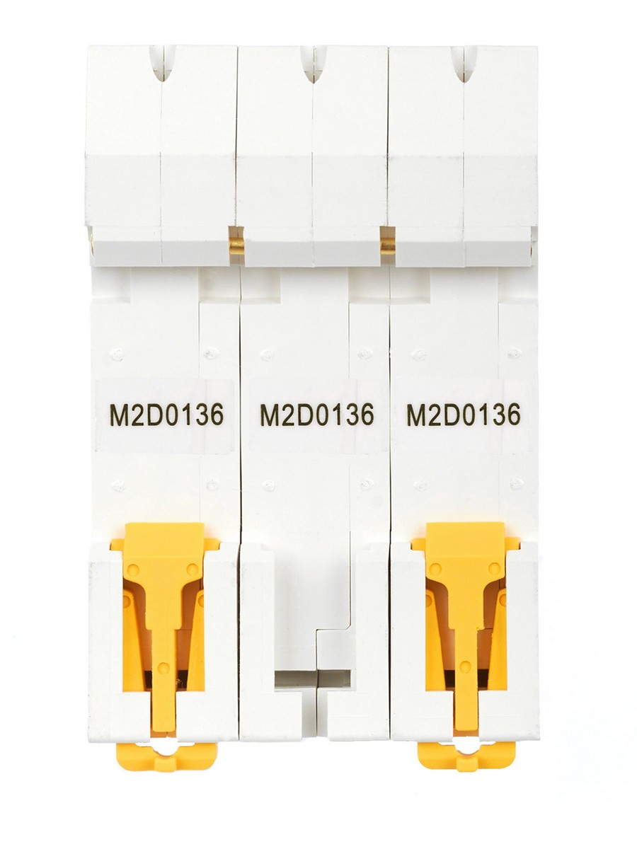 3 полюсные (трехполюсные) Автоматический выключатель IEK ARMAT M06N 3P D 1А AR-M06N-3-D001 