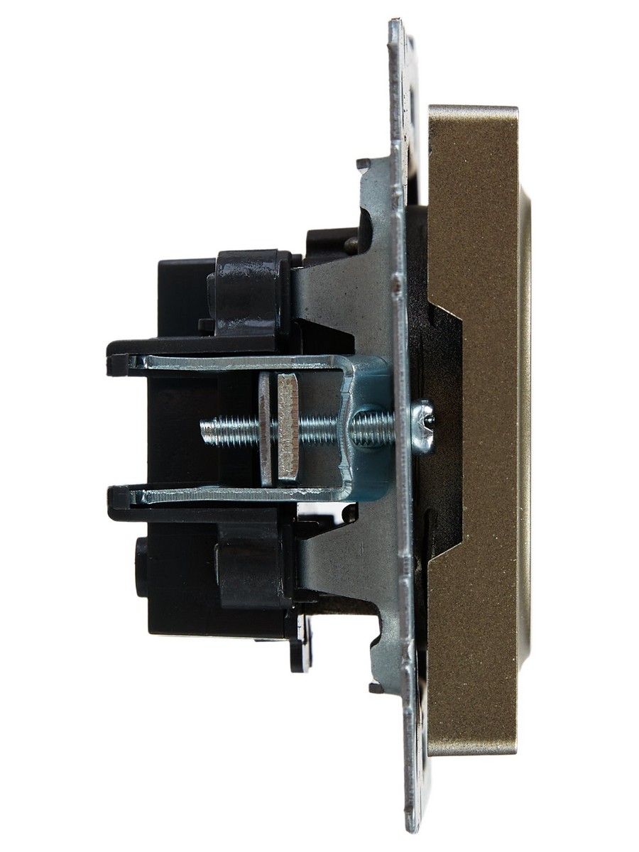 IEK Brite Шампань Розетка IEK BRITE BASE Шампань без з/к с з/ш 10А РСш10-2-БрШ BR-R13-10-K37