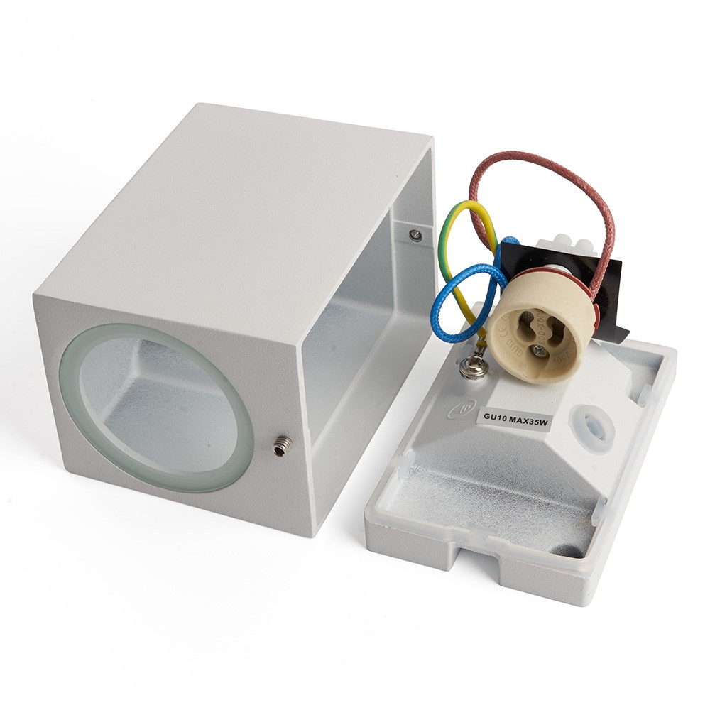 Уличные настенные светильники Светильник садово-парковый Feron DH050 на стену GU10 230V белый 48326 