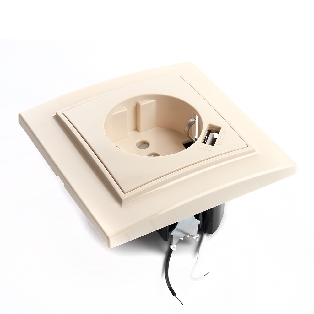 Эрна - Розетки и выключатели Stekker Розетка 1-местная с/з STEKKER PST16-9011-02 16А с защ. шторкой и с USB Эрна слоновая кость с ра39237