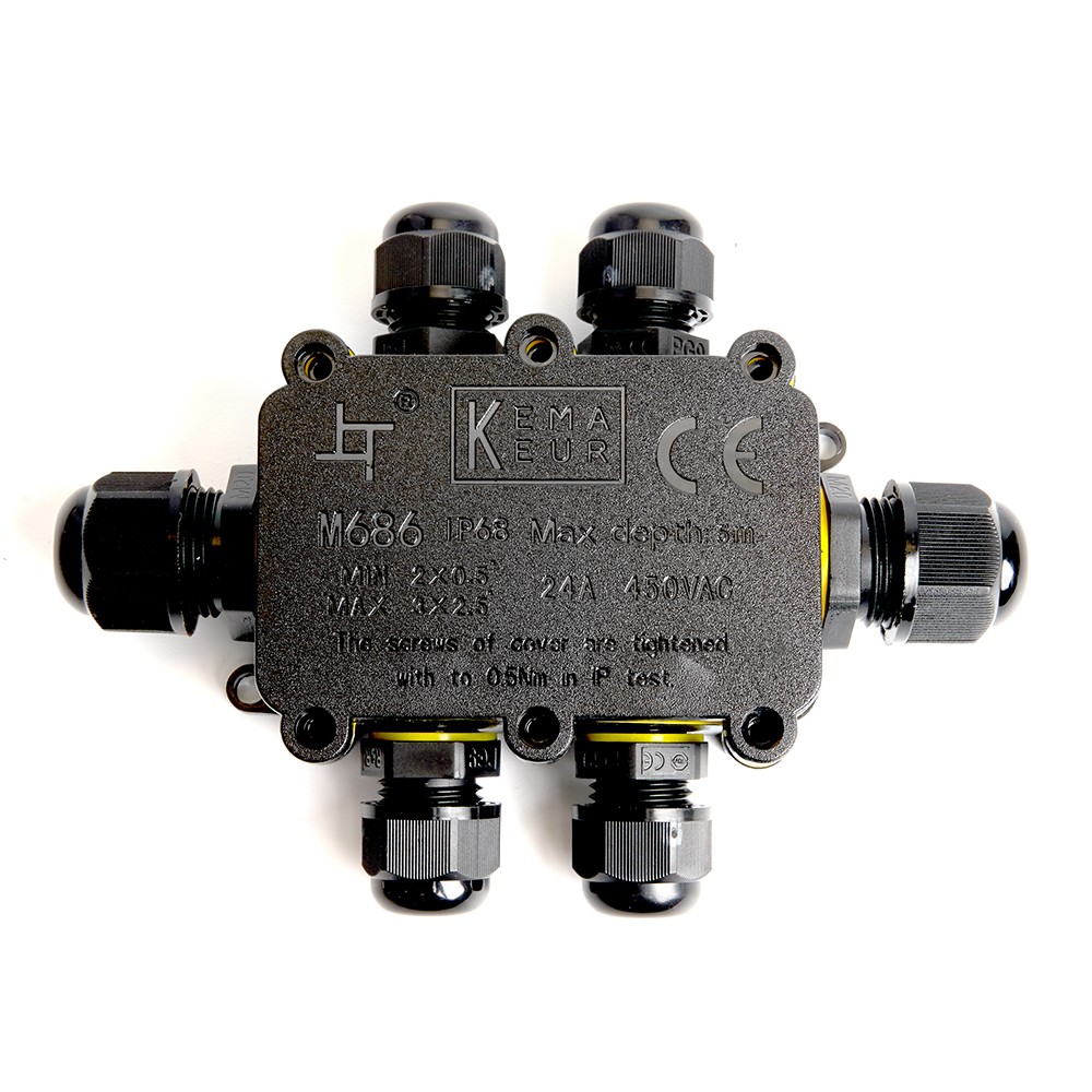 Коробка распределительная Feron LD526 водонепроницаемая на 6 выходов, 450V, 140х100х36, черный 49124