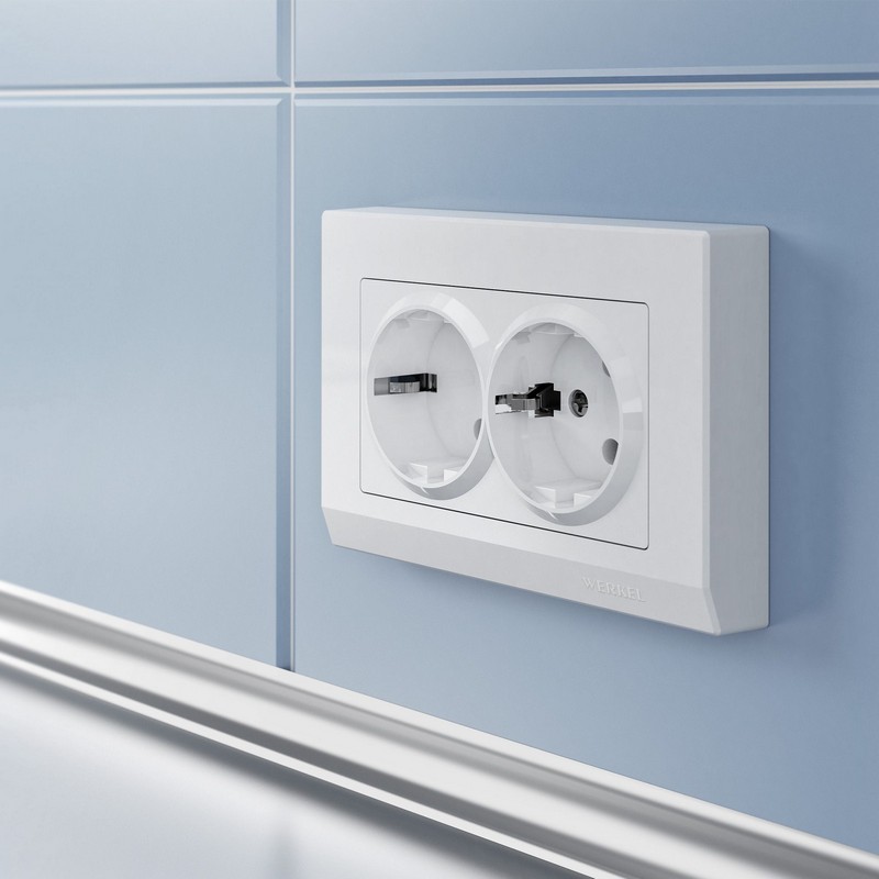 Werkel Белый механизмы Розетка двойная с заземлением Werkel белая W1172001