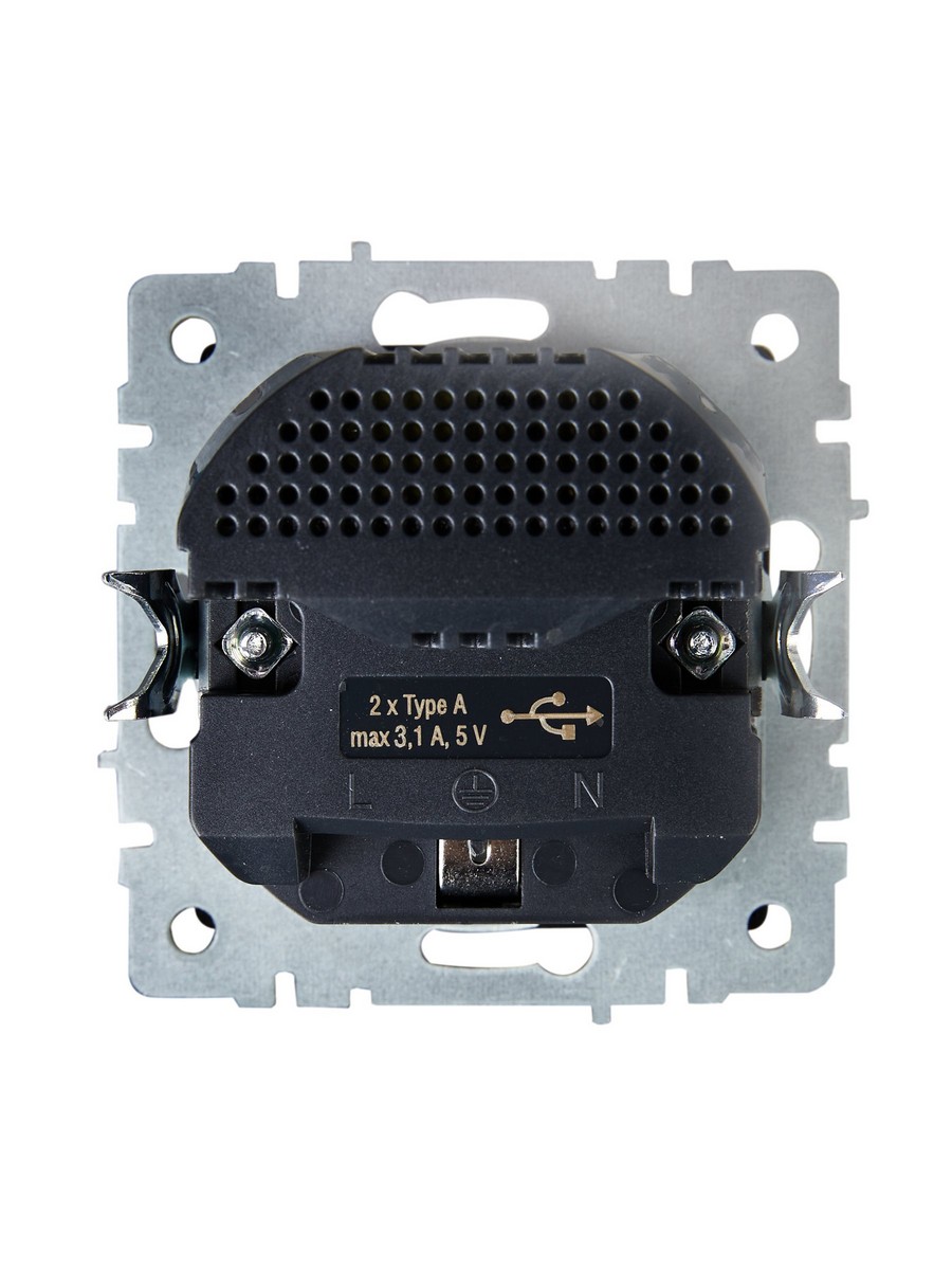 IEK Brite Шампань Розетка IEK BRITE с с/з и шторками 16А с USB A+A 3,1А РЮш10-2-БрШ шампань BR-R14-16-U21-D31-K37