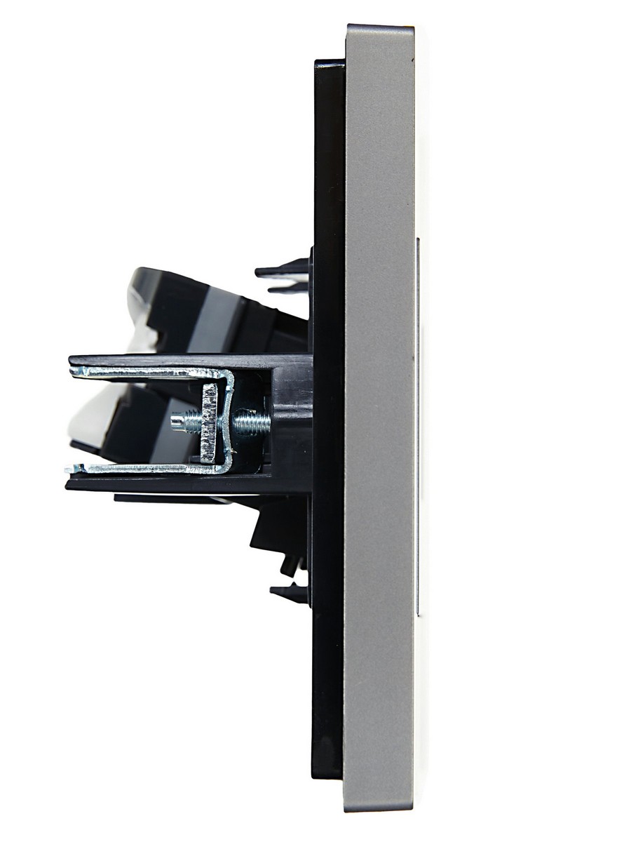 IEK FORTE&PIANO Сталь Розетка IEK FORTE&PIANO Сталь комп. RJ45 кат.5E FP532