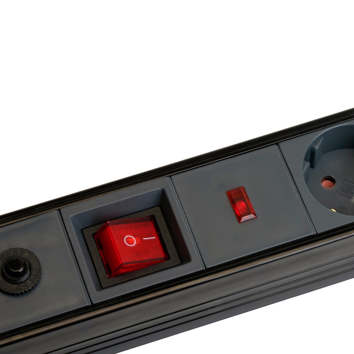 Колодки и удлинители, тройники Сетевой фильтр 4-местный с/з STEKKER HM22-41-05 5 м Techno черный 50158 