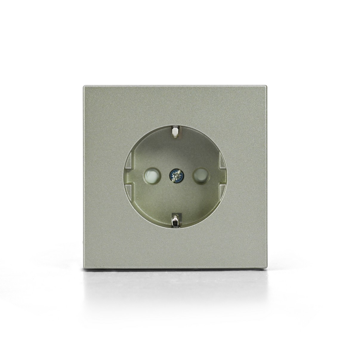 ArtGallery Шампань Розетка SystemeElectric ArtGallery Шампань с заземлением со шторками, 16А быстрозажим. клем. GAL000545S