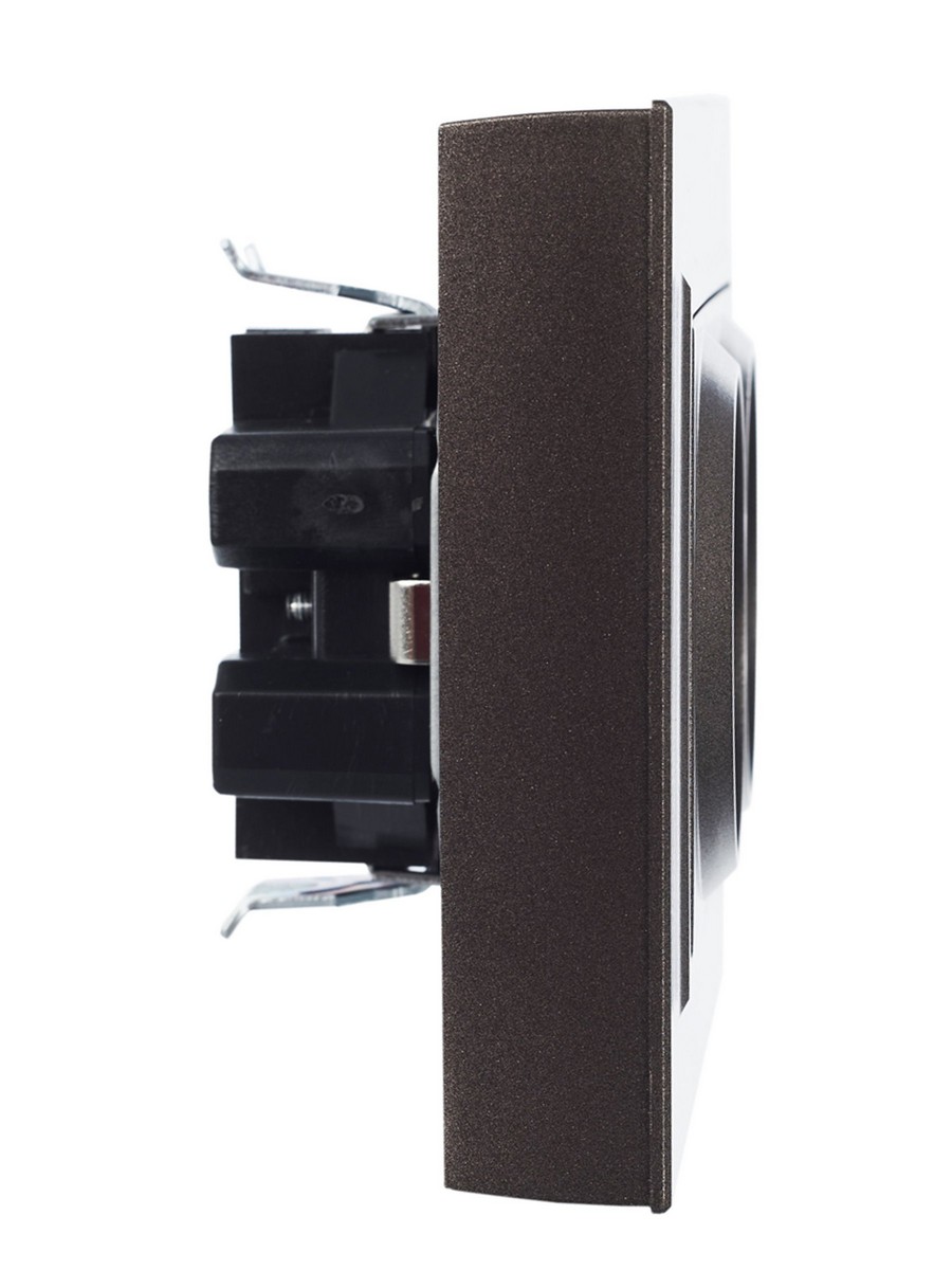 Розетка IEK BRITE 2-ая с/з с шторками 16А в сборе РСш12-3-БрТБ темная бронза BR-R24-16-K45-F
