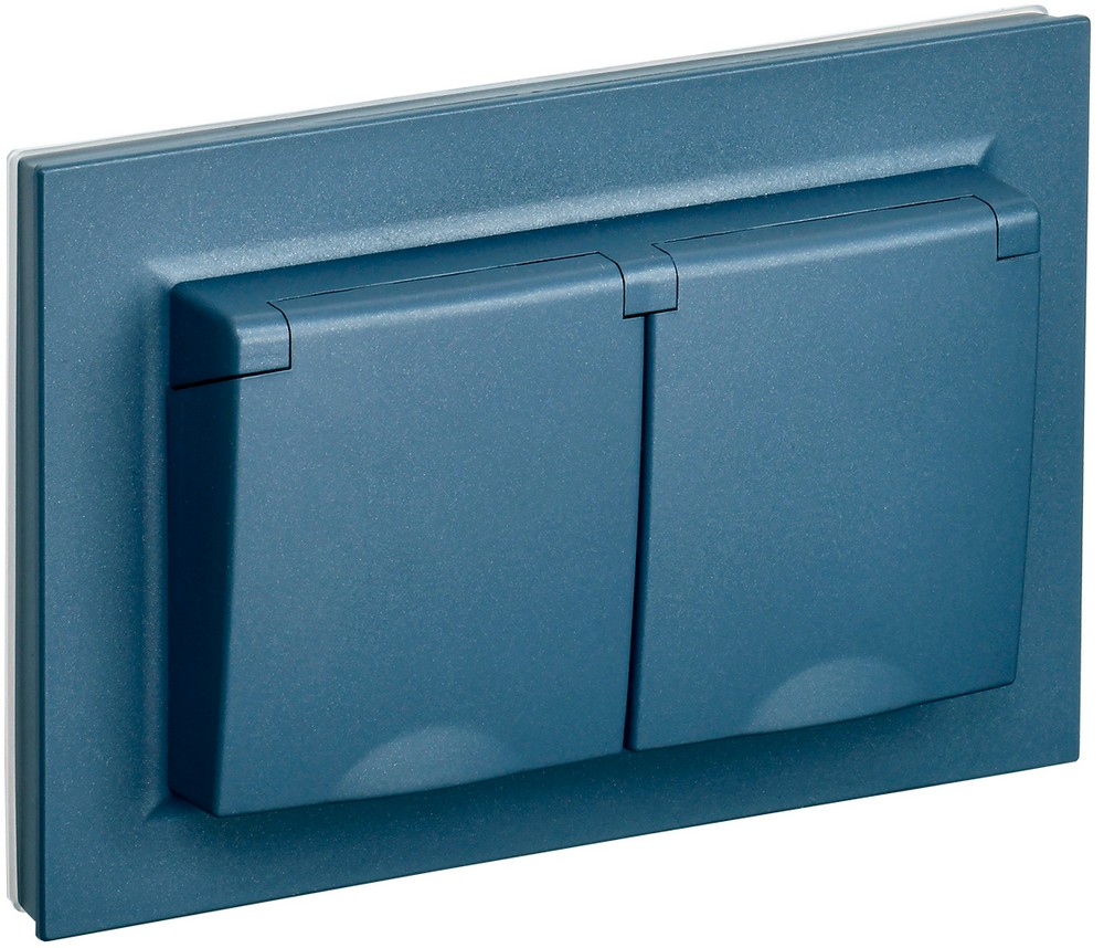 IEK Brite Маренго Розетка IEK BRITE 2-я с кр. 16А в сб IP44 РСбш12-3-44-БрМ маренго BR-R26-16-44-K35-F