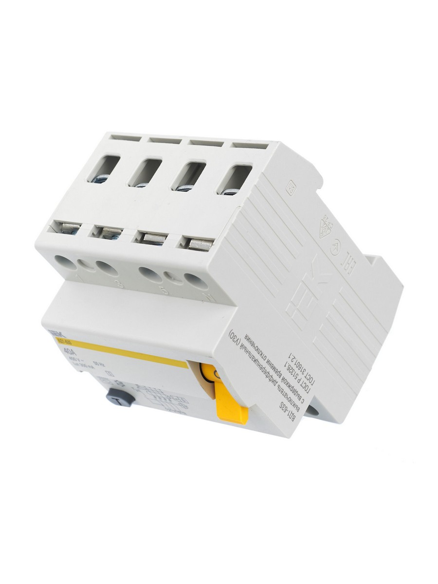 IEK Выключатель дифференциальный IEK KARAT ВД1-63S 4Р 40А 300мА MDV12-4-040-300 