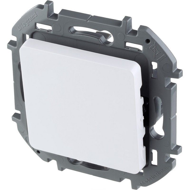 Legrand Inspiria Белый Выключатель Legrand INSPIRIA Белый одноклавишный 10 AX 250 В 673600