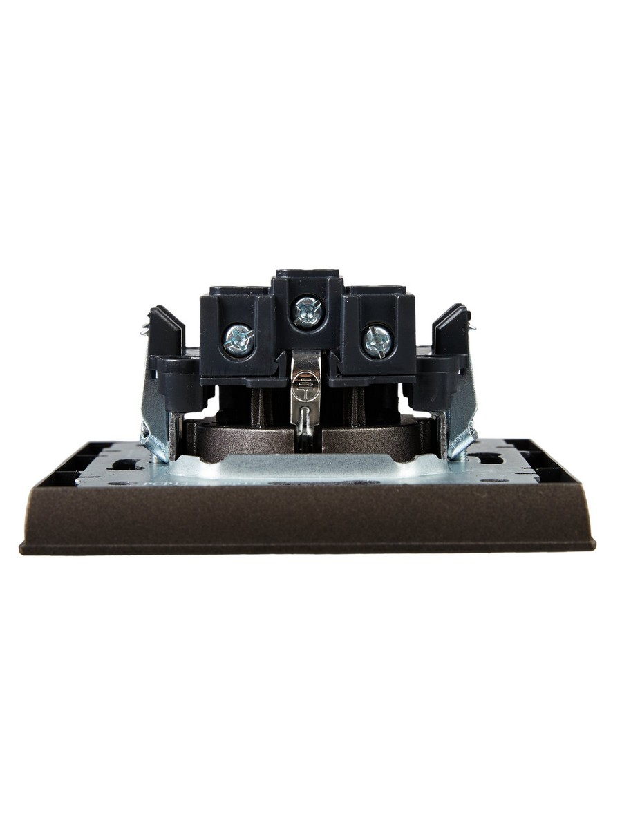 IEK Brite Бронза Розетка IEK BRITE Темн.бронза с з/к/ш 16А в сборе. РСР14-1-0-БрТБ BR-R14-16-K45-F