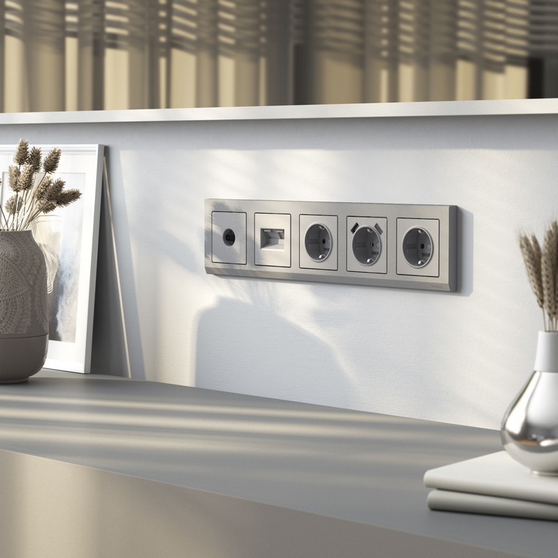 Werkel Серебряный матовый Розетка Werkel с заземлением (серебряный матовый) W1171065