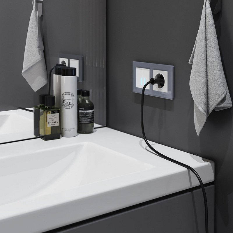 Рамки Werkel Favorit Рамка Werkel Favorit на 2 поста (серый,стекло) W0021115