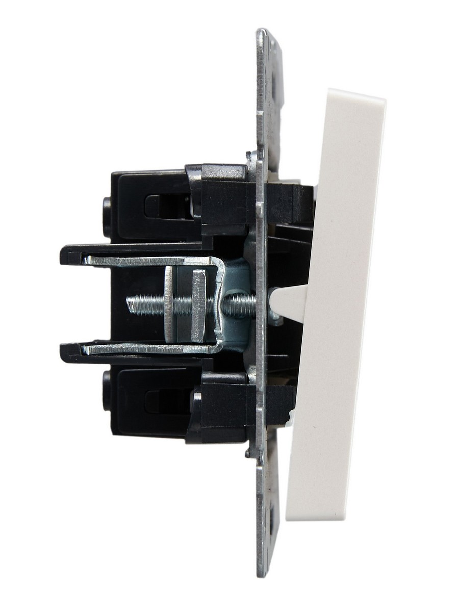 IEK Brite Жемчуг Выключатель IEK BRITE BASE Жемчуг 1-кл. прох. с инд. 10А ВС10-1-7-БрЖ BR-V12-1-10-K36