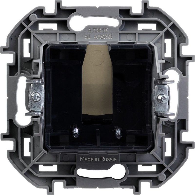 Legrand Inspiria Слоновая кость Вывод кабеля Legrand INSPIRIA Слоновая кость с зажимом для крепления 673891