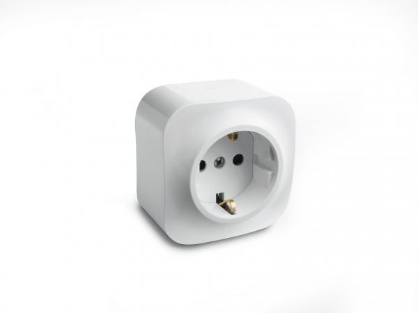 Накладные Розетки и выключатели Legrand Quteo Белый Розетка Legrand Quteo с заземлением без шторкок белая  782211