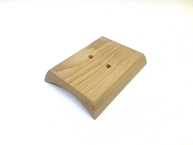 Деревянная накладка Cleverwood наружного монтажа выключатейлей и розеток диаметром 220 мм 2-ая 075