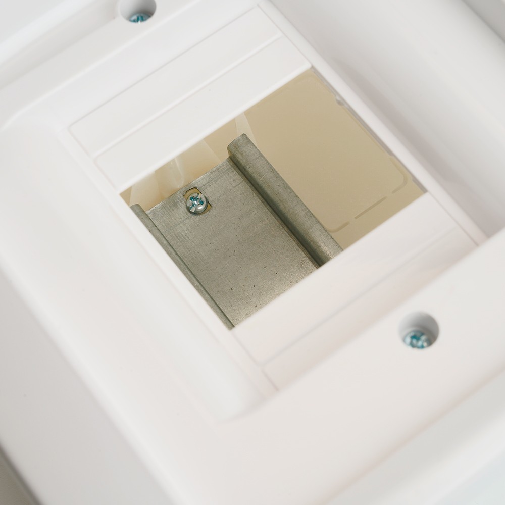 Пластиковые боксы и щиты Stekker Бокс встраиваемый STEKKER EBX50-2/04-20 4 модуля белый пластик серия Standart 49634