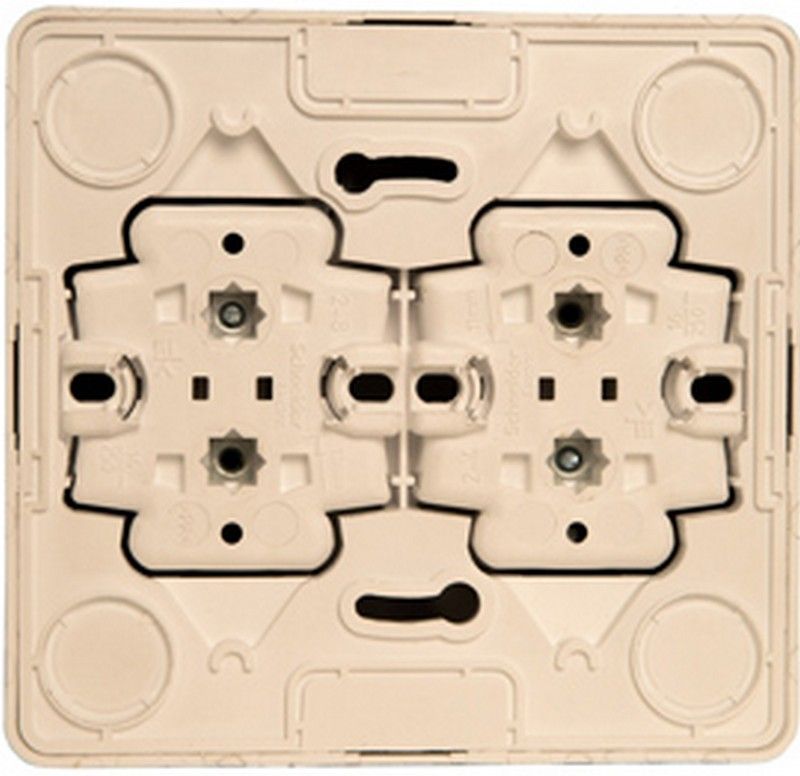 Этюд Кремовый Розетка 4-ая Systeme Electric Этюд наружный Бежевый с/з со шторками PA16-208K