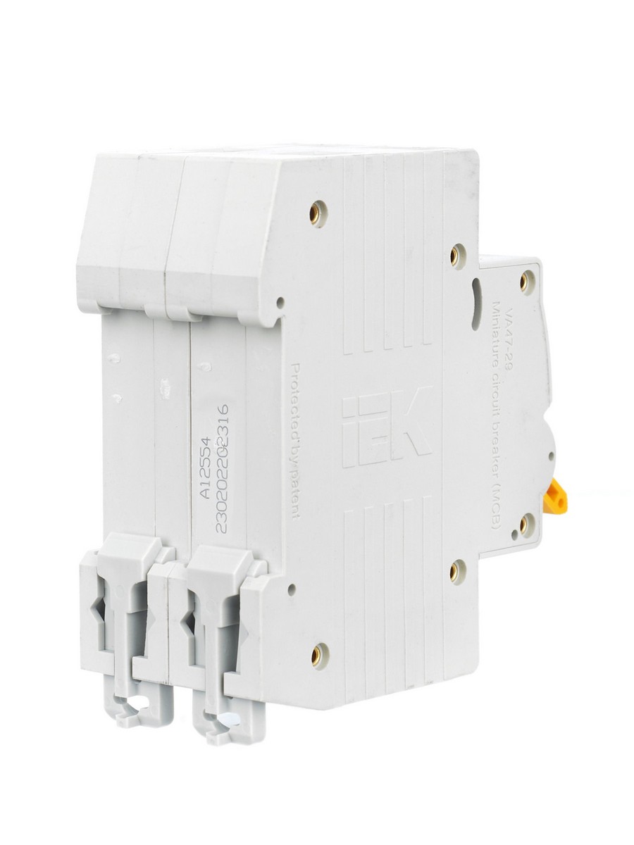 2 полюсные (двухполюсные) Автоматический выключатель IEK KARAT ВА47-29 2Р 16А 4,5кА х-ка С MVA20-2-016-C 