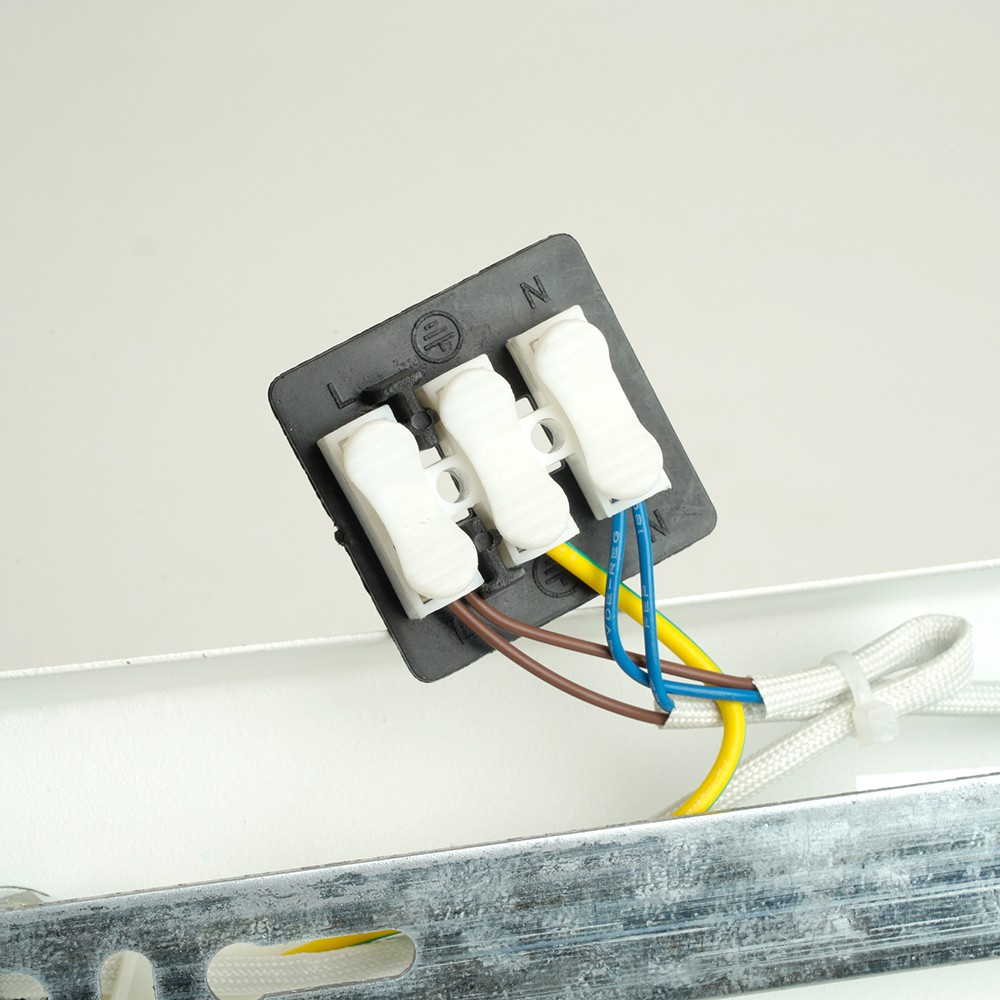 Светильники споты светодиодные Светильник спот Feron ML1862 ZEN настенно-потолочный GU10 белый хром 48644 