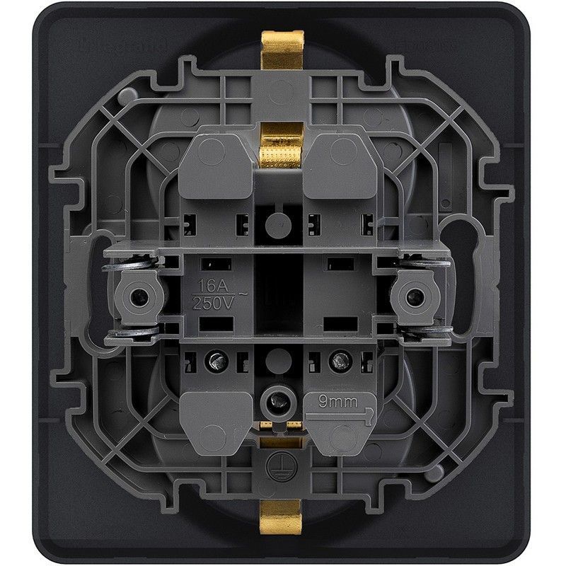 Legrand Inspiria Антрацит Розетка Legrand INSPIRIA Антрацит двойная с заземлением 16 А 250 В 673753
