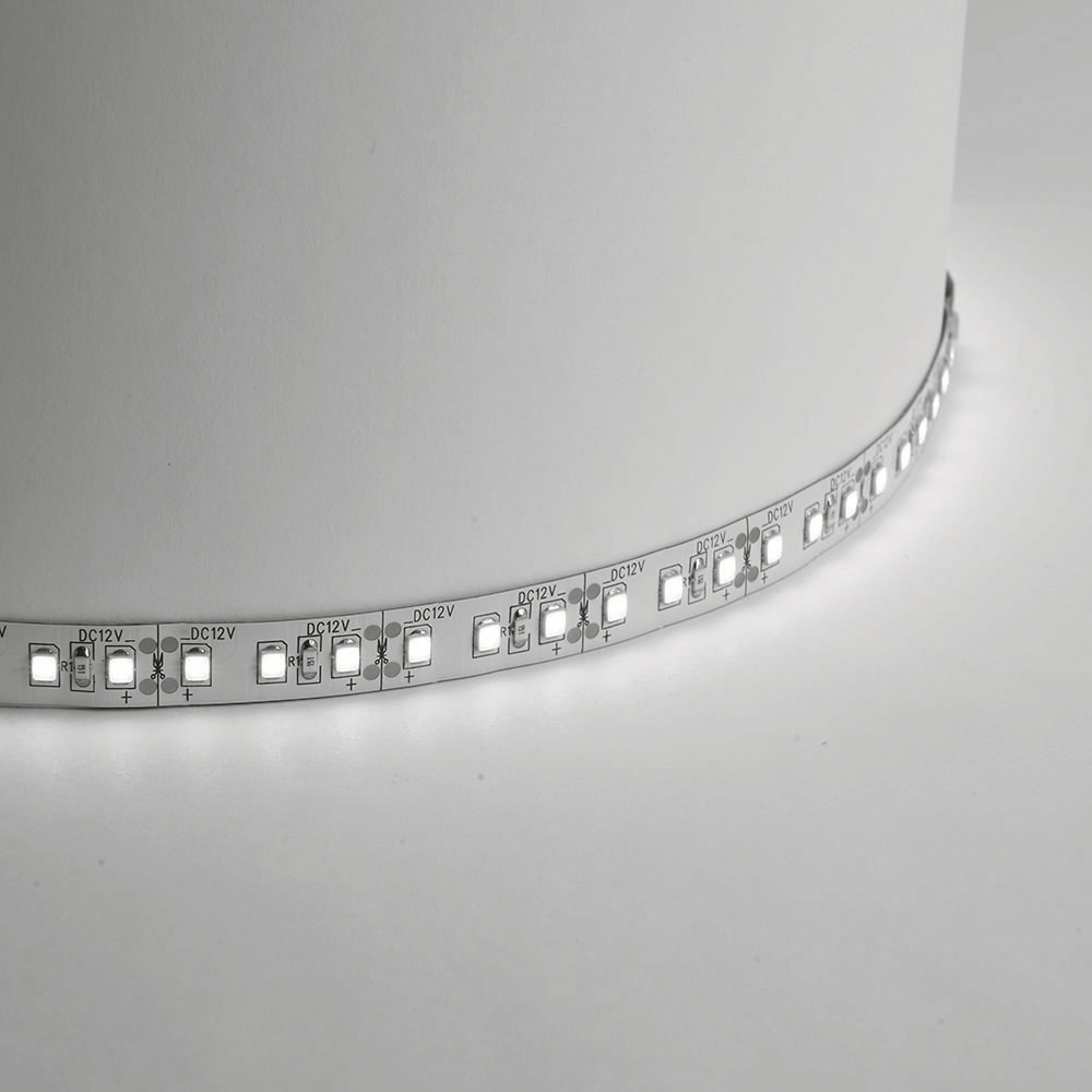 Лента светодиодная Feron LS612 120SMD(2835)/м 9.6Вт/м 12V 4000К  IP20 5 метров 41448