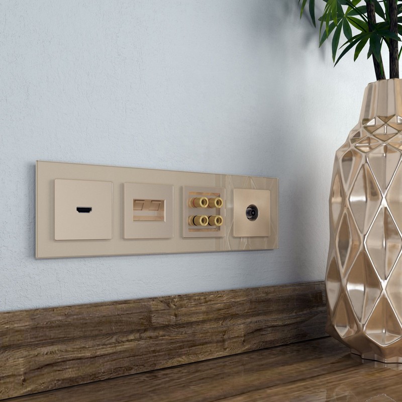 Рамки Werkel Favorit Рамка Werkel Favorit на 4 поста (шампань) W0041111