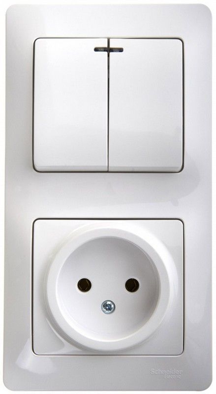 Glossa Белый Блок:Glossa Белый розетка и 2-кл. выключатель с подсветкой GSL000173