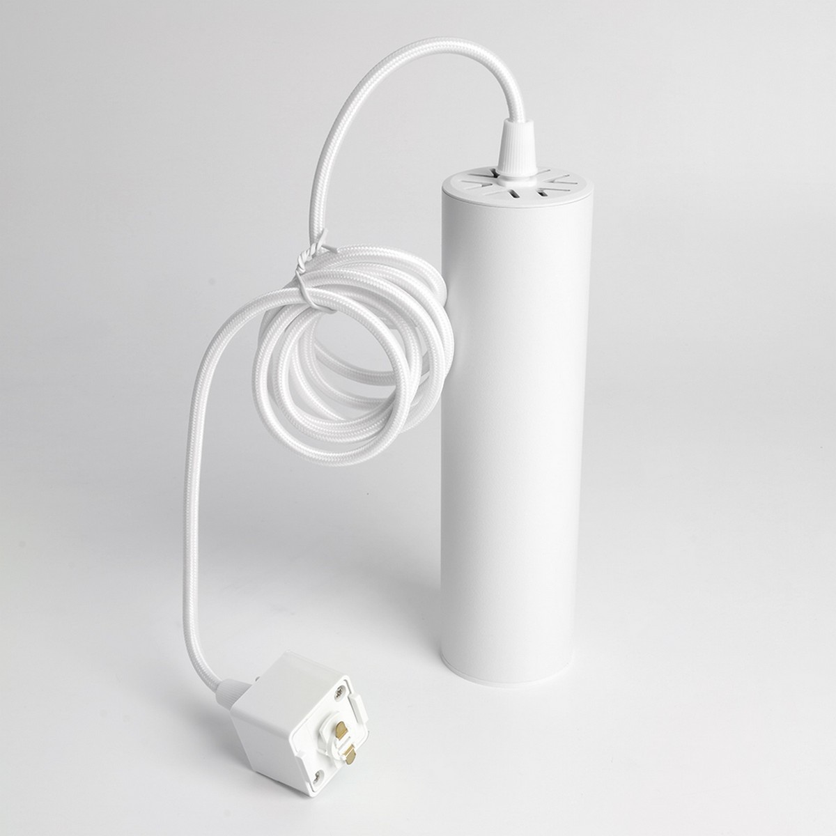 Трековые светодиодные светильники Светильник Feron AL196 трековый однофазный на шинопровод под лампу на подвесе GU10 белый 48556 