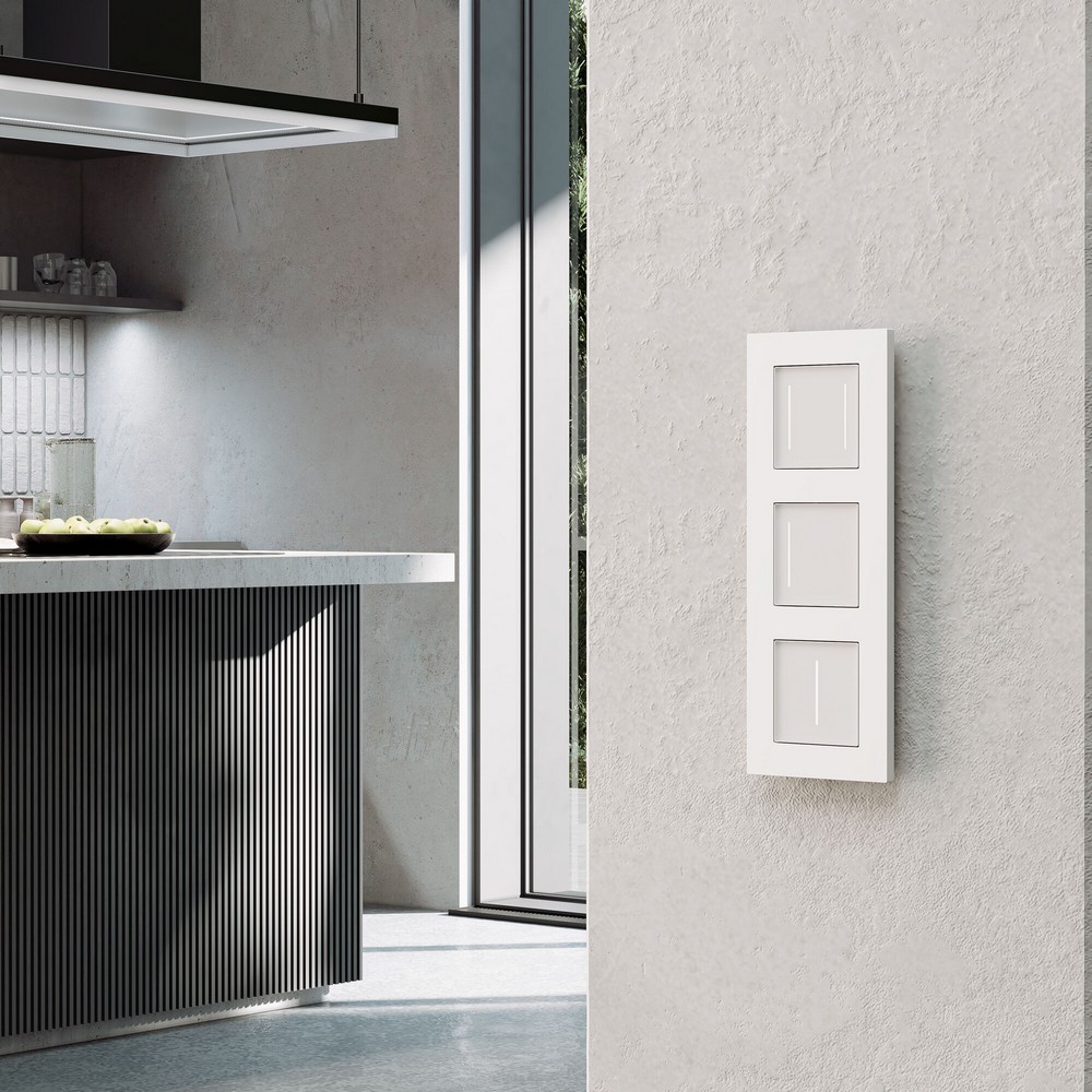 Рамки Werkel Slab Рамка Werkel на 3 поста Slab (белый матовый) W00329610