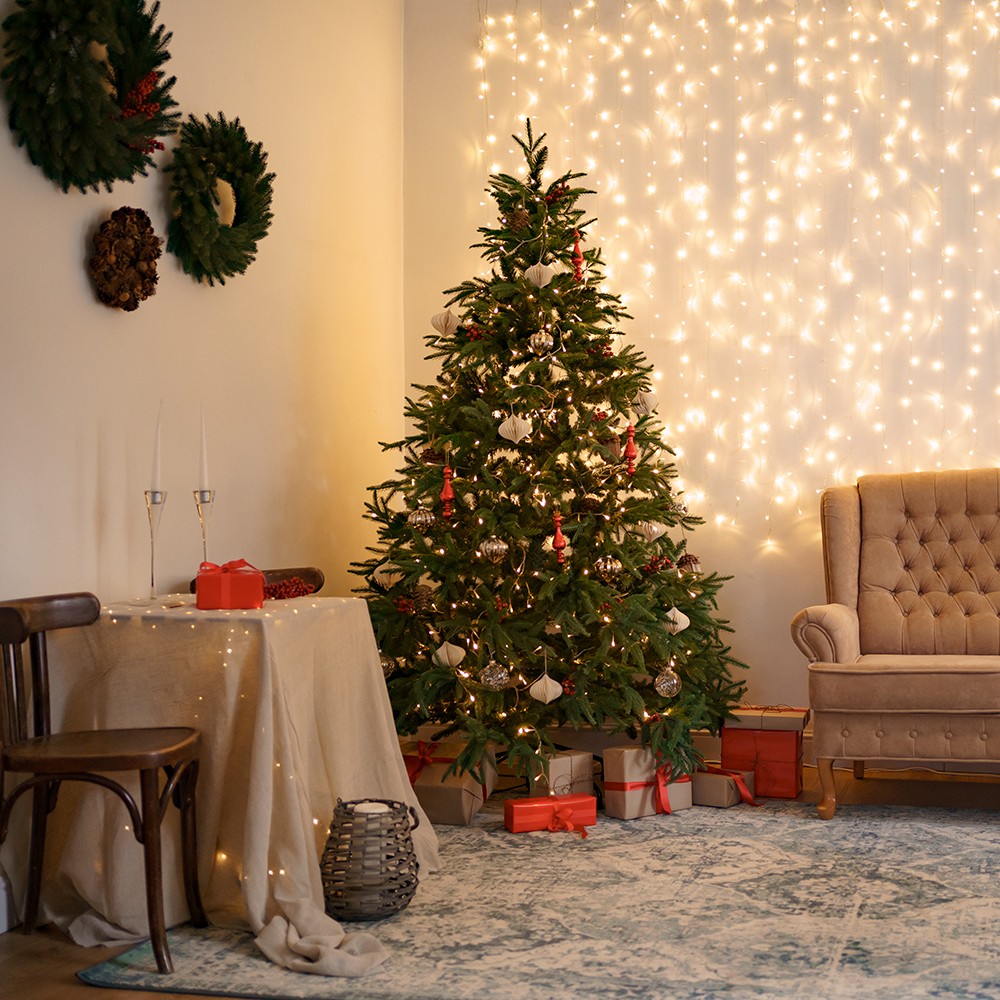 Светодиодная гирлянда Feron CL03 линейная 4м +1.5м 230V 5000K c питанием от сети контроллером зеленый шнур 32291