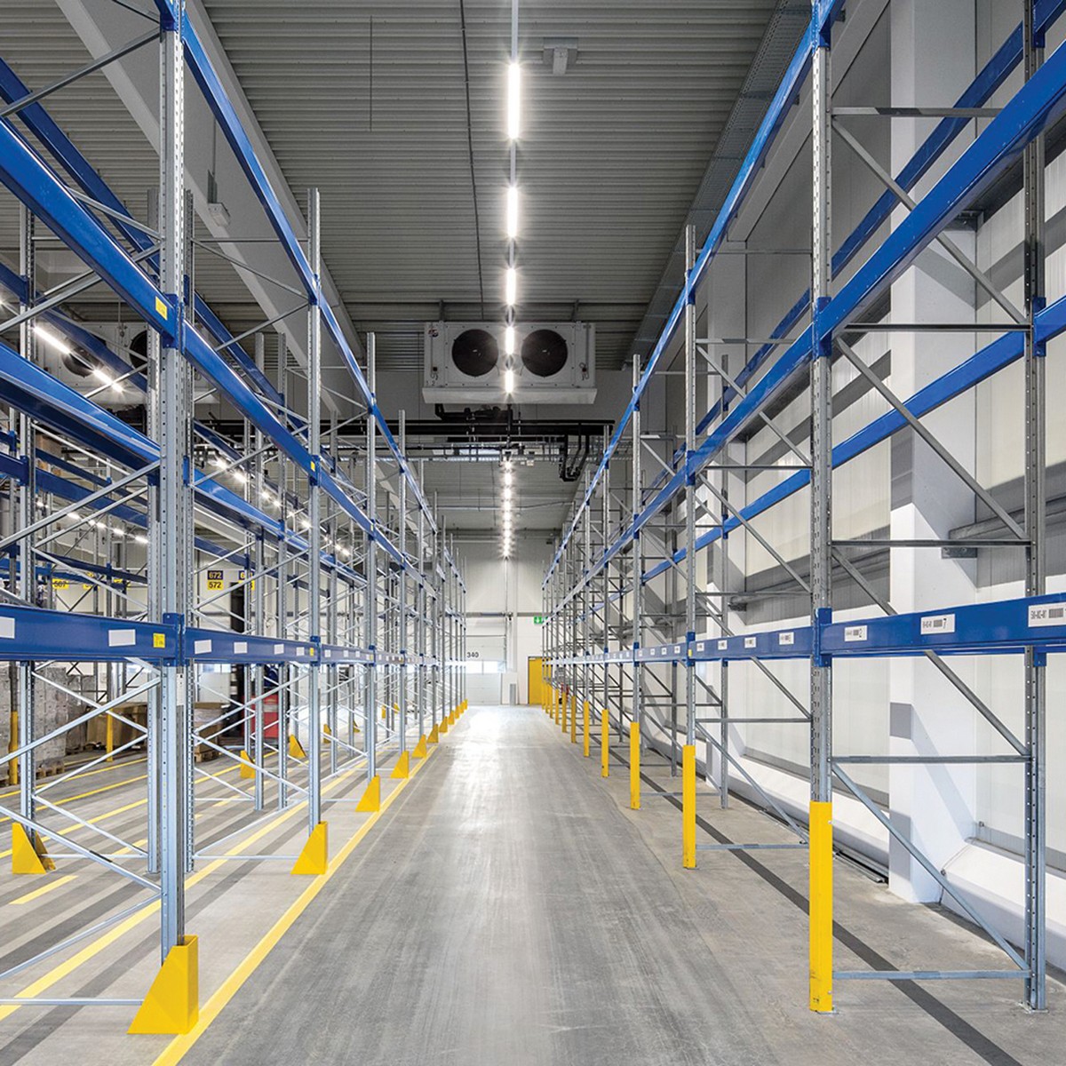 T8/G13 Лампа светодиодная Feron LB-215 G13 36W 4000K 51078 