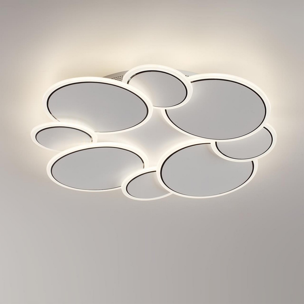 Накладные светодиодные светильники Потолочный светильник LUMION 8011/80CL BRIDGE 