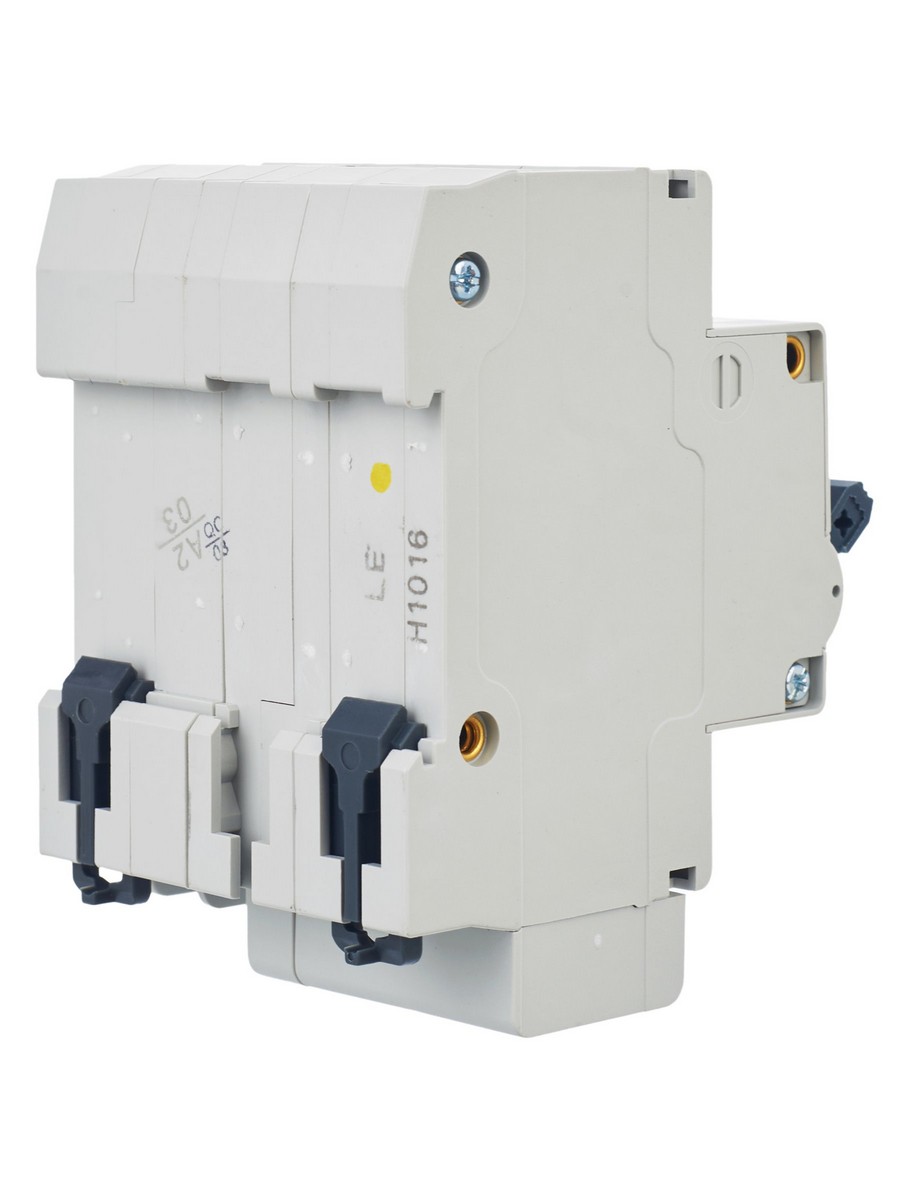 IEK Дифференциальный автоматический выключатель IEK GENERICA АД12 2Р 16А 30мА MAD15-2-016-C-030 