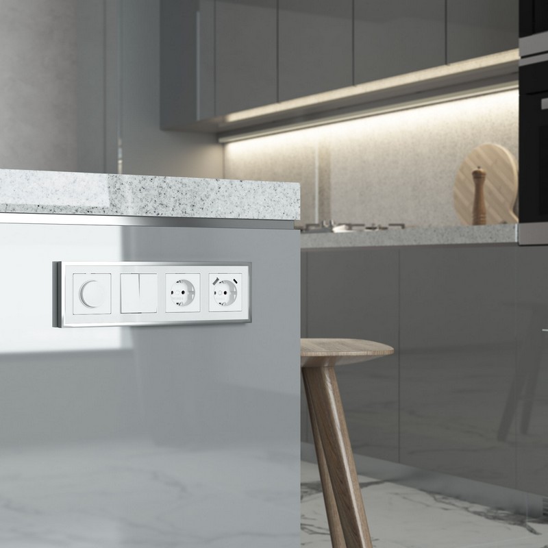 Рамки Werkel Baguette Рамка Werkel на 4 поста Baguette (белый/серебро) W0042850