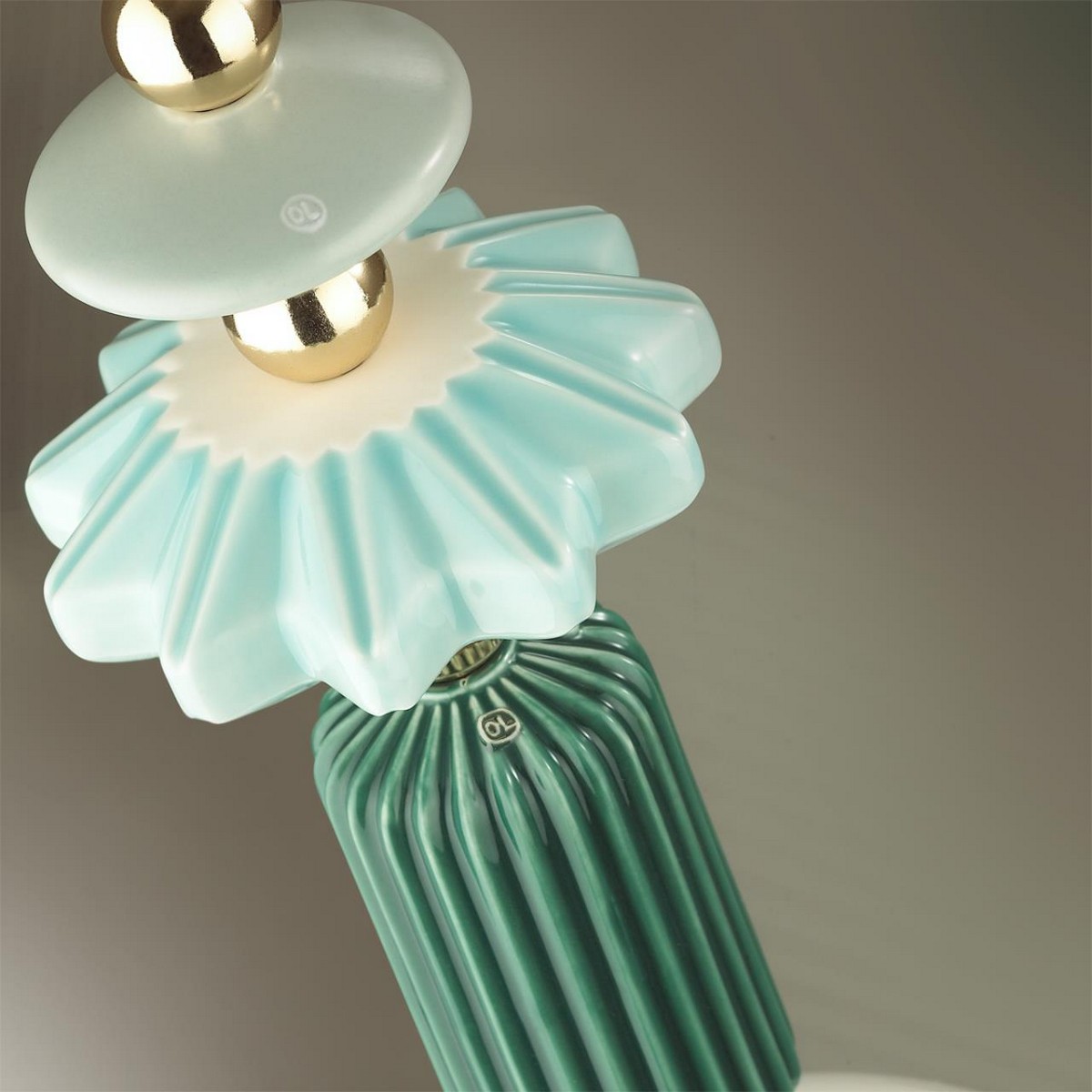 Подвесные светодиодные светильники Подвес ODEON LIGHT 4861/1C CANDY 