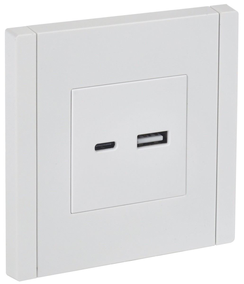 IEK FORTE&PIANO Белый Розетка IEK FORTE&PIANO Белый USB A+C 3,1А FP250