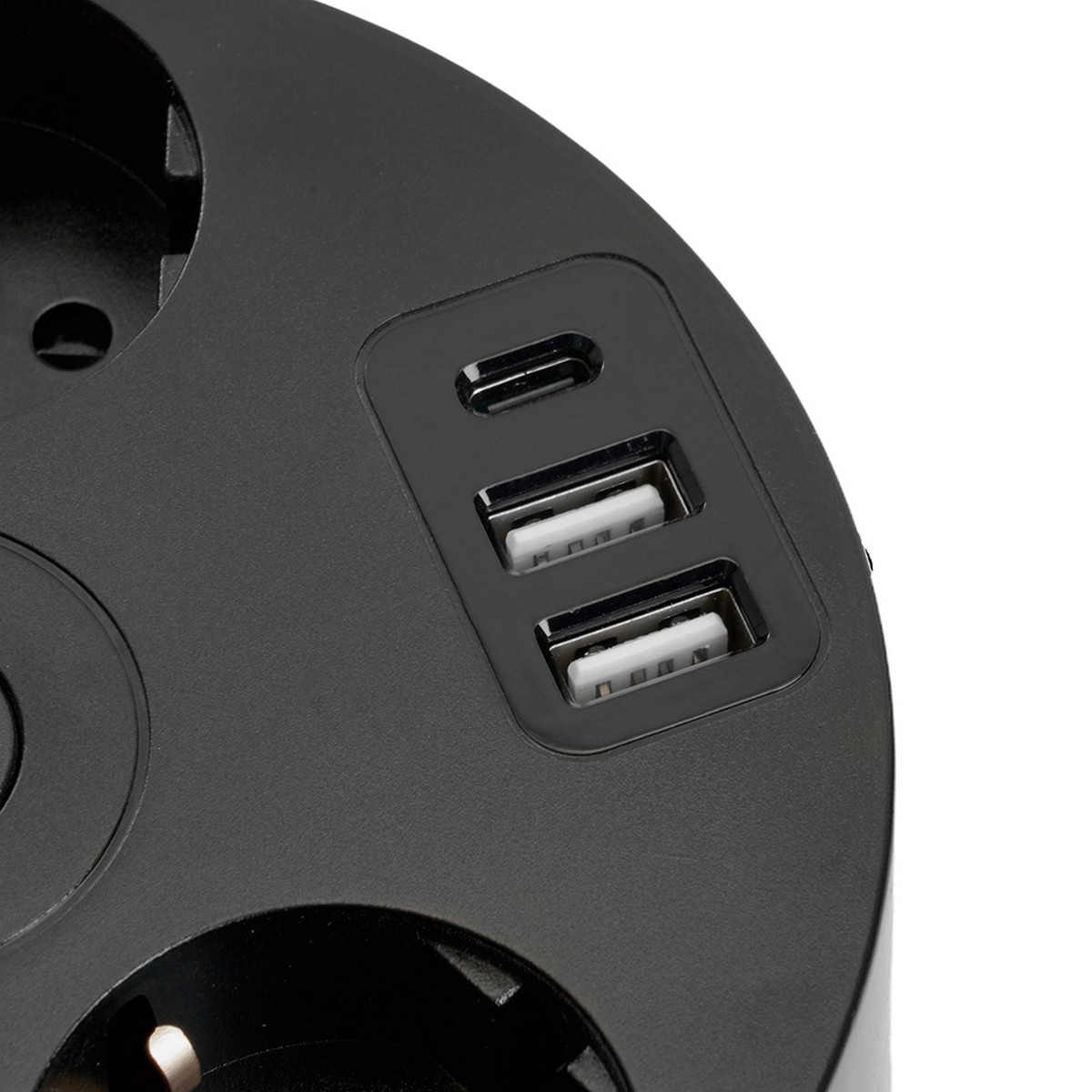 Колодки и удлинители, тройники Удлинитель STEKKER HM10-51-01 5-местный с/з 2.5м 2USB+С 5V 3,1А Comfort черный 49656 