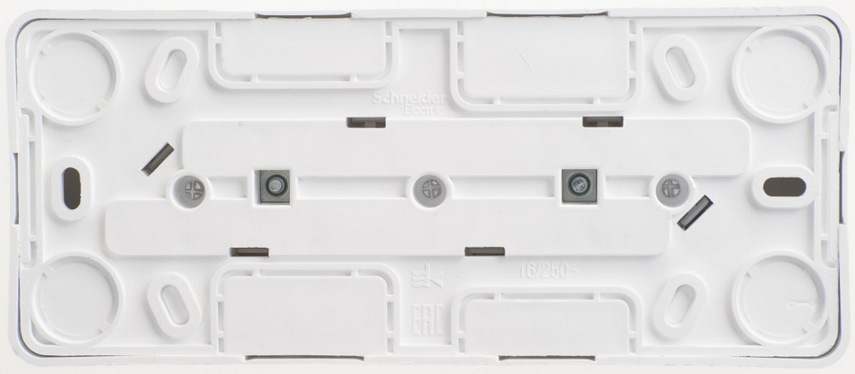 Этюд Белый Розетка 3-ая Systeme Electric Этюд наружный Белый с/з без шторок 16А 250B PA16-011B