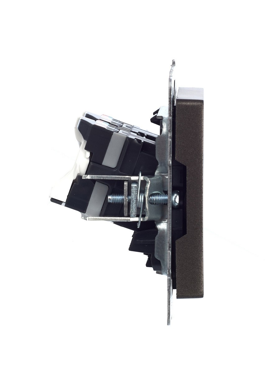 IEK Brite Бронза Розетка IEK BRITE компьютерная двойная RJ45 кат.5E РК10-2-БрТБ темная бронза BR-K20-1-K45