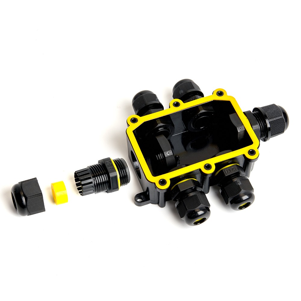 Коробка распределительная Feron LD526 водонепроницаемая на 6 выходов, 450V, 140х100х36, черный 49124