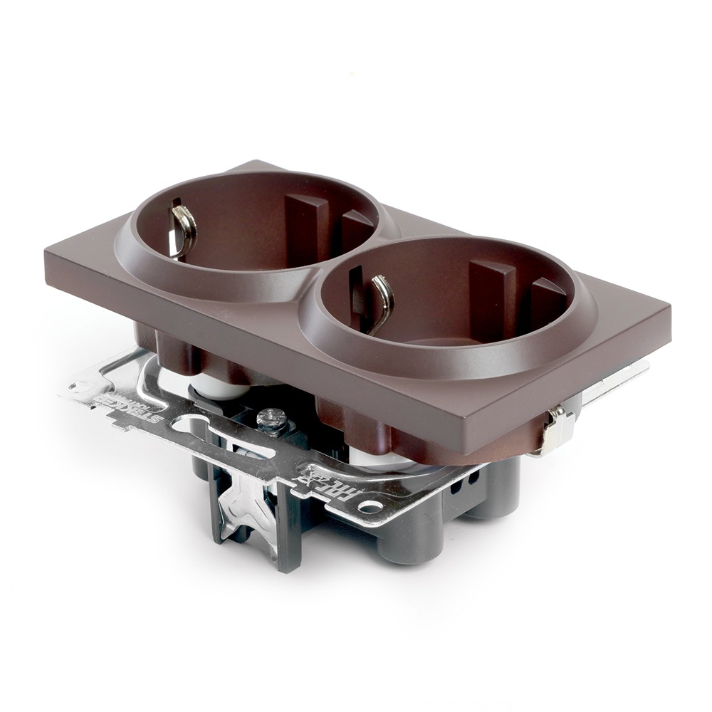 Катрин - Розетки и выключатели Stekker Розетка 2-местная с/з STEKKER GLS16-7114-04 250V 16А с защ. шторкой Катрин шоколад 49030