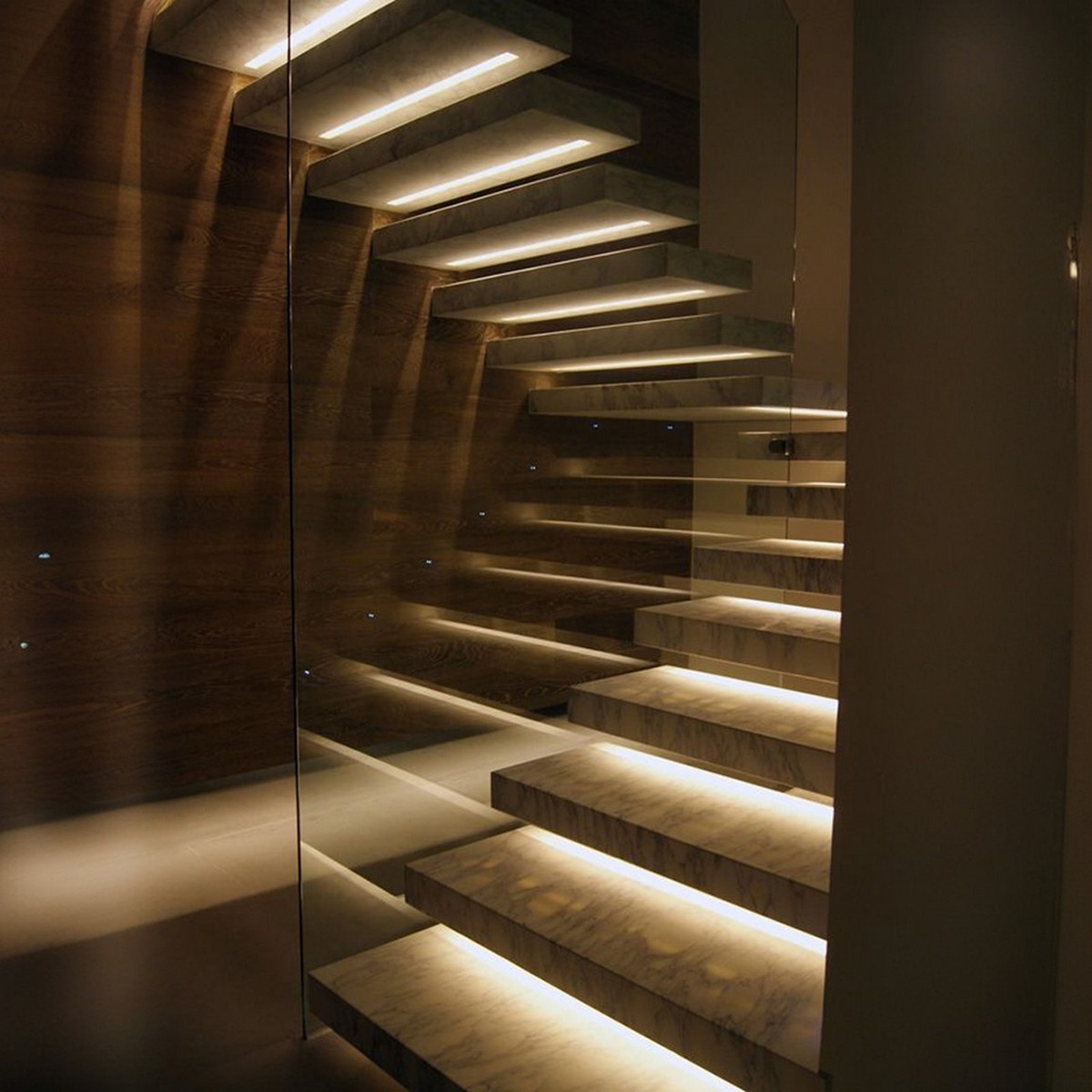 Контроллеры, усилители и сетевые шнуры для светодиодной ленты Контроллер Feron LD002 лестничный 12/24V для светодиодной ленты  IP20 48936 