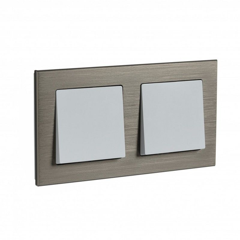 AtlasDesign Рамки Nature Рамка Systeme Electric AtlasDesign Nature Металл латунь 2-ая ATN312202