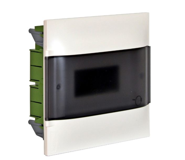 Пластиковые боксы и щиты Legrand