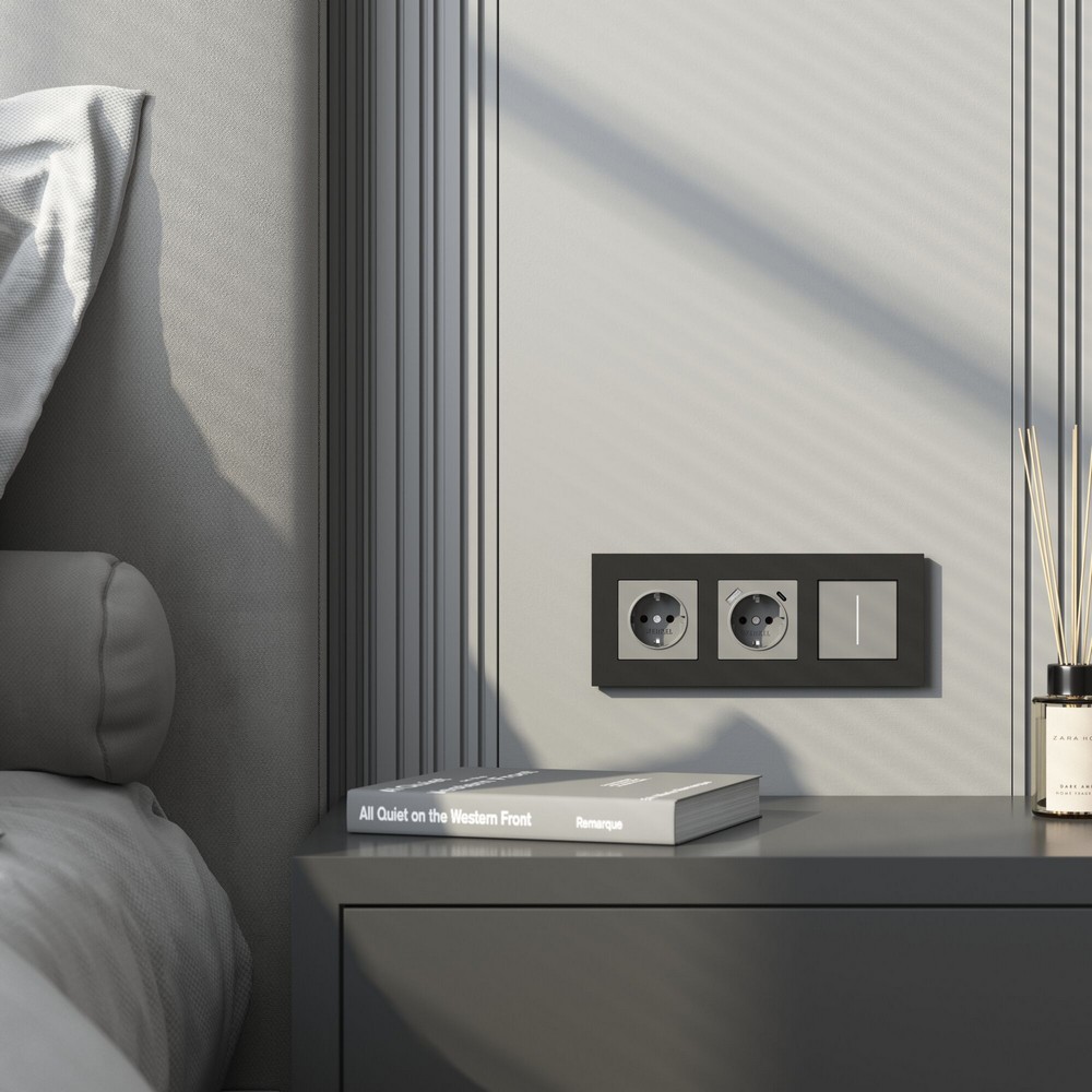 Рамки Werkel Slab Рамка Werkel на 3 поста Slab (черный матовый) W00329080